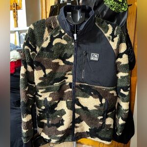 American Eagle Outfitters Men’s I Camo I Mesh-Lined Jacket I Size M I Sherpa
